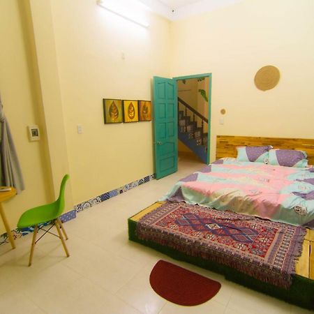 Lapaz Homestay Дананг Экстерьер фото