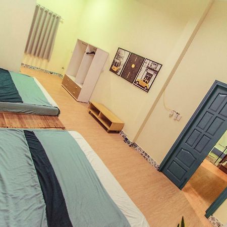 Lapaz Homestay Дананг Экстерьер фото