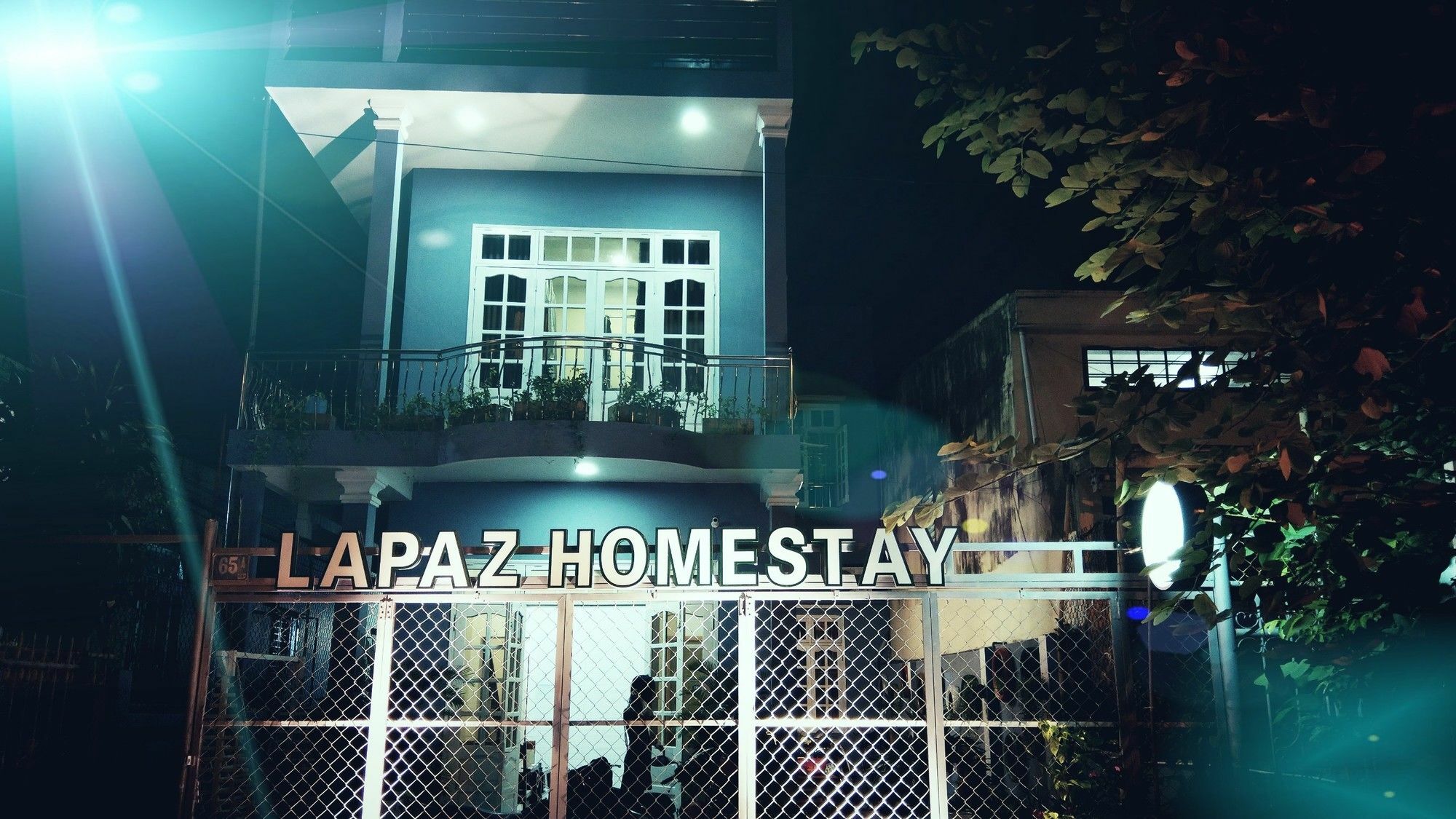 Lapaz Homestay Дананг Экстерьер фото